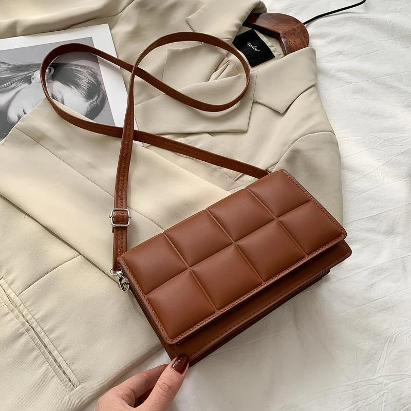 Western Style Large Square Women’s Bag – Elegant Handheld & Crossbody Shoulder Carry