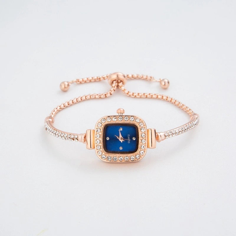Casual Women’s Bracelet Watch – Simple Quartz Timepiece with Elegant Charm